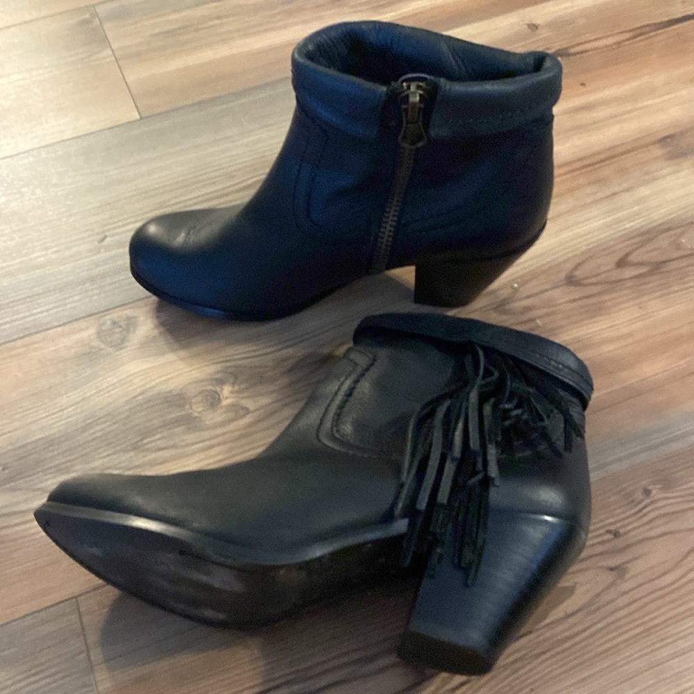 SALE 🎉 Sam Edleman Louie Fringe Black Leather booties size 10 - Picture 11 of 13